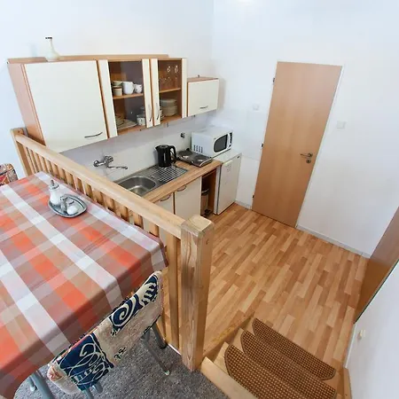 Apartmany - Penzion Smetanka Guest house 3*