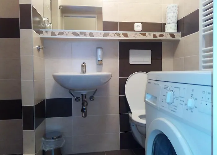 - Smetanka Affittacamere 3*