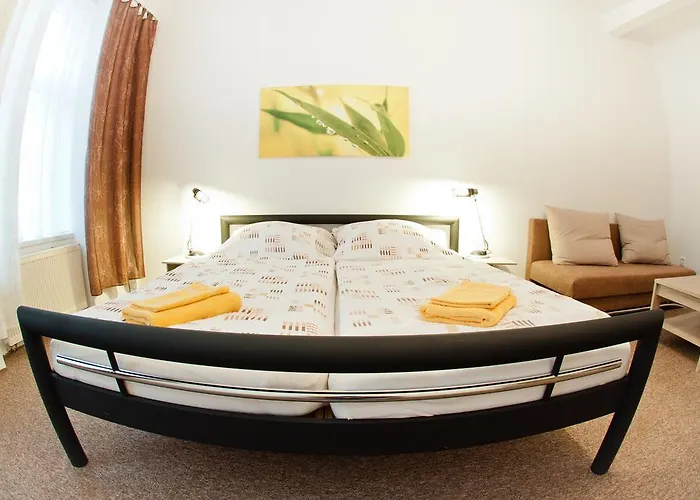 Apartmany - Penzion Smetanka Pensionat Ceske Budejovice